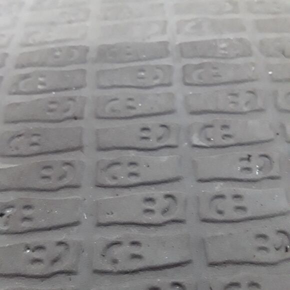 Sanuk Women's Yoga Sandals Size 9 Champagne Color - Picture 7 of 7